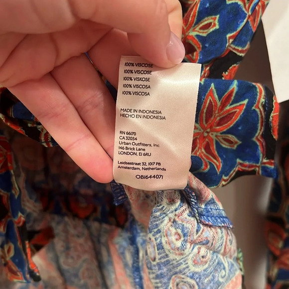 NWT Free People Falling For You Blouse‎ - Size XS - Picture 8 of 9